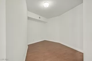 Photo #5: 2612938 Listing 