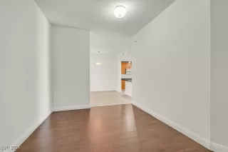 Photo #6: 2612938 Listing 