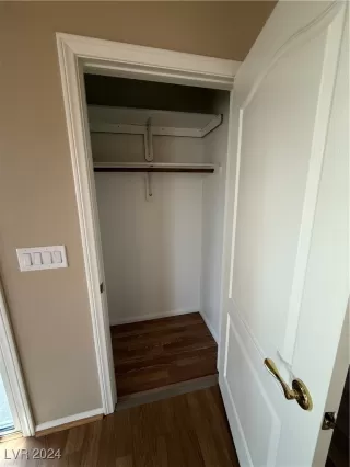 Photo #6: 2612943 Listing 