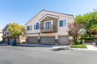 Photo #1: 2612975 Listing