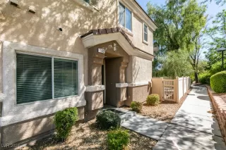 Photo #2: 2612975 Listing