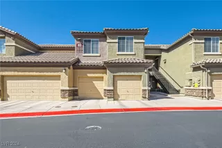 Photo #1: 2613018 Listing