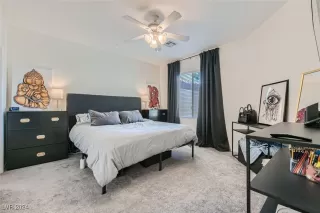 Photo #5: 2613018 Listing