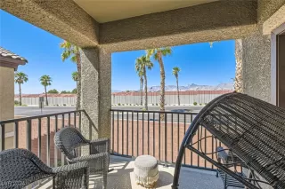 Photo #6: 2613018 Listing