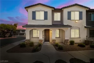 Photo #1: 2613091 Listing 