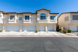 Photo #2: 2613106 Listing