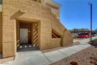 Photo #2: 2613128 Listing 