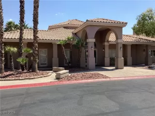 Photo #2: 2613139 Listing 