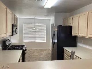 Photo #6: 2613139 Listing 