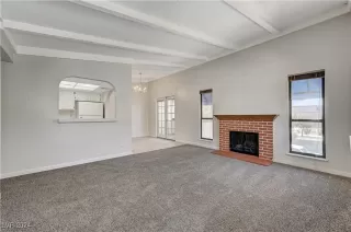 Photo #2: 2613163 Listing 