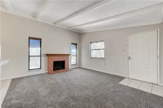 Photo #3: 2613163 Listing 