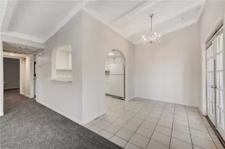 Photo #6: 2613163 Listing 