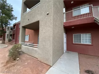 Photo #1: 2613171 Listing 