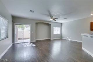 Photo #3: 2613172 Listing 