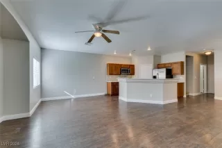 Photo #5: 2613172 Listing 