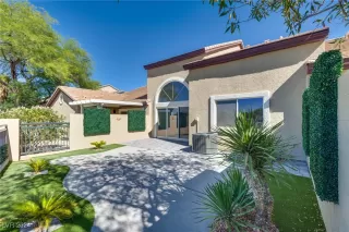 Photo #5: 2613182 Listing 