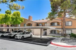 Photo #1: 2613192 Listing