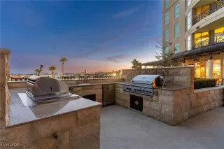 Photo #1: 2613203 Listing 