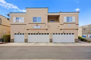 Photo #4: 2613204 Listing