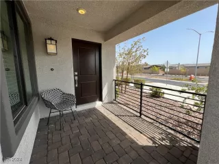 Photo #1: 2613212 Listing