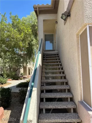 Photo #2: 2613217 Listing 