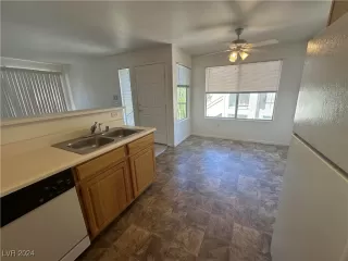 Photo #5: 2613217 Listing 