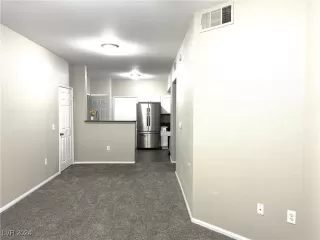 Photo #4: 2613220 Listing 