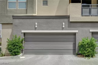 Photo #2: 2613231 Listing