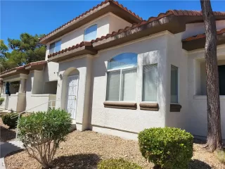 Photo #5: 2613233 Listing