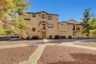 Photo #1: 2613252 Listing 