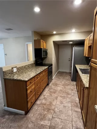 Photo #6: 2613265 Listing 