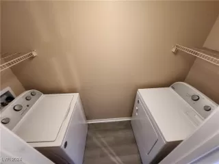 Photo #6: 2613378 Listing 