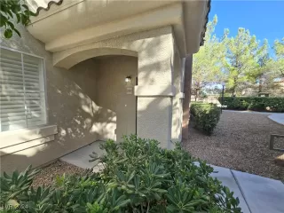 Photo #3: 2613401 Listing 