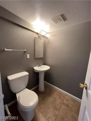 Photo #2: 2613404 Listing 
