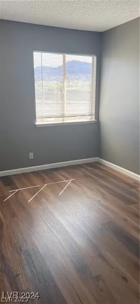 Photo #6: 2613404 Listing 