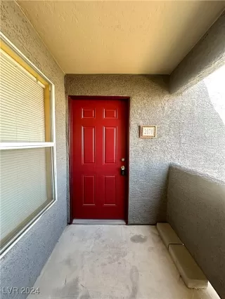 Photo #3: 2613415 Listing 