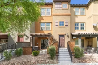 Photo #2: 2613418 Listing 