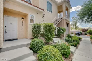 Photo #1: 2613426 Listing 