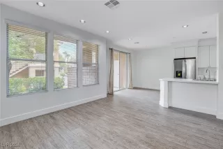 Photo #5: 2613426 Listing 