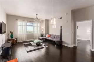 Photo #5: 2613433 Listing 