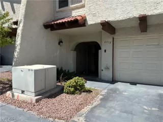 Photo #1: 2613471 Listing