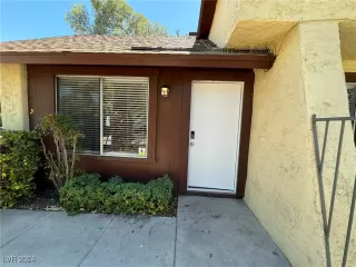 Photo #1: 2613476 Listing