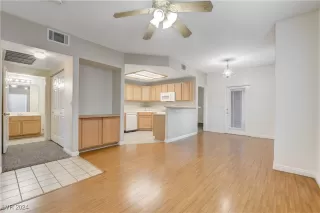 Photo #6: 2613498 Listing 