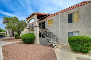 Photo #1: 2613518 Listing