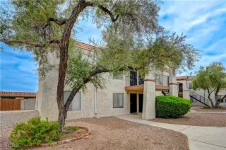 Photo #2: 2613518 Listing