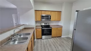 Photo #1: 2613534 Listing 