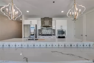 Photo #6: 2613547 Listing 