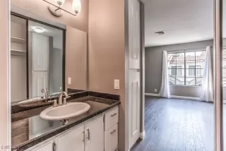 Photo #5: 2613639 Listing 