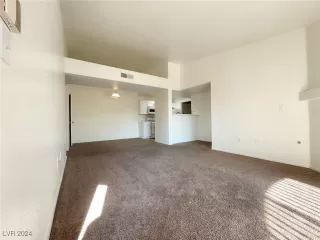 Photo #1: 2613648 Listing 