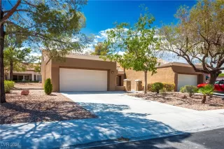 Photo #6: 2613668 Listing